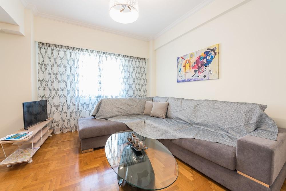 Comfy Apartment In Acropolis Area By Cloudkeys Athen Exterior foto